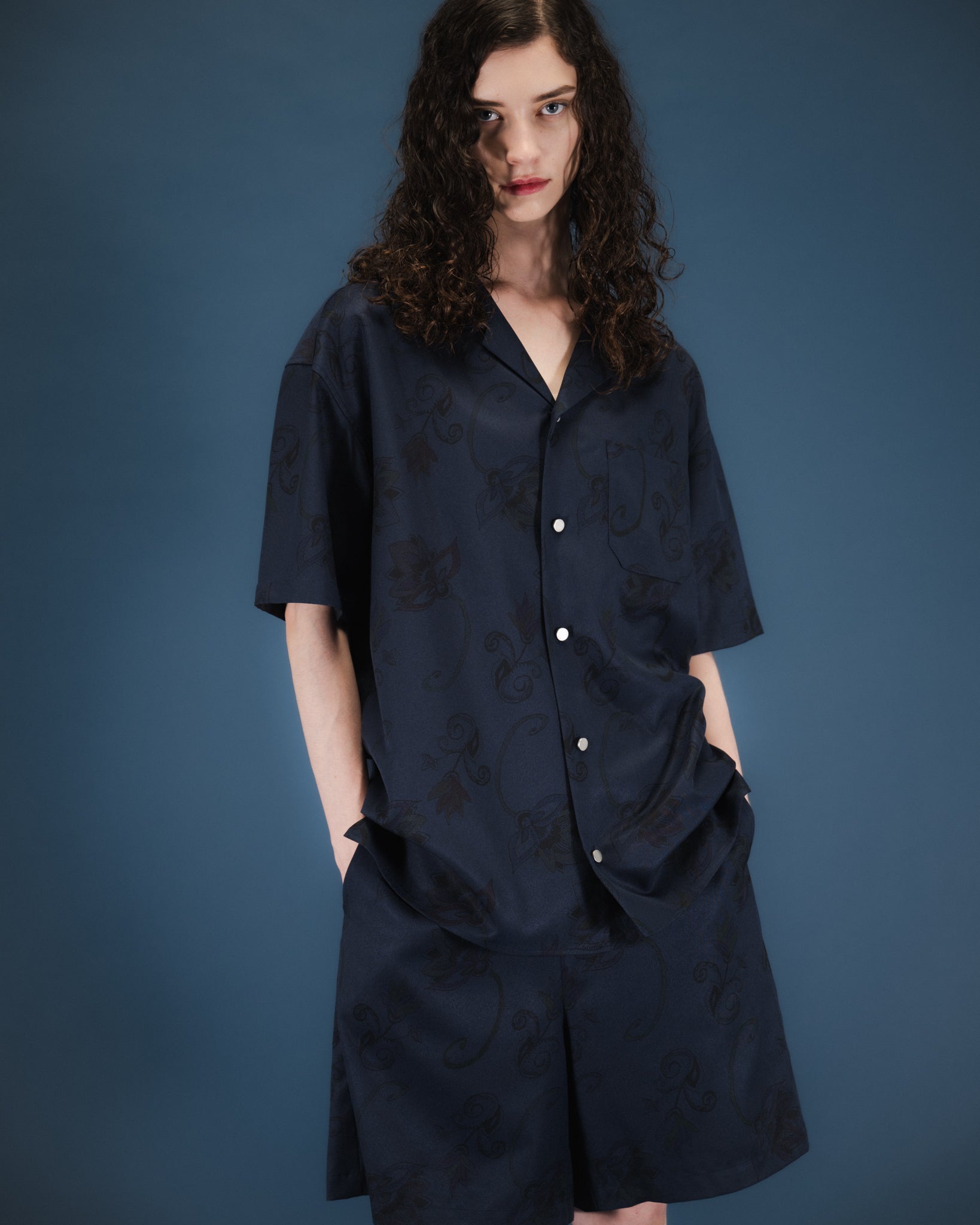 HAND-PAINTED BOTANICAL PRINT OPEN COLLAR SHIRTS - NAVY