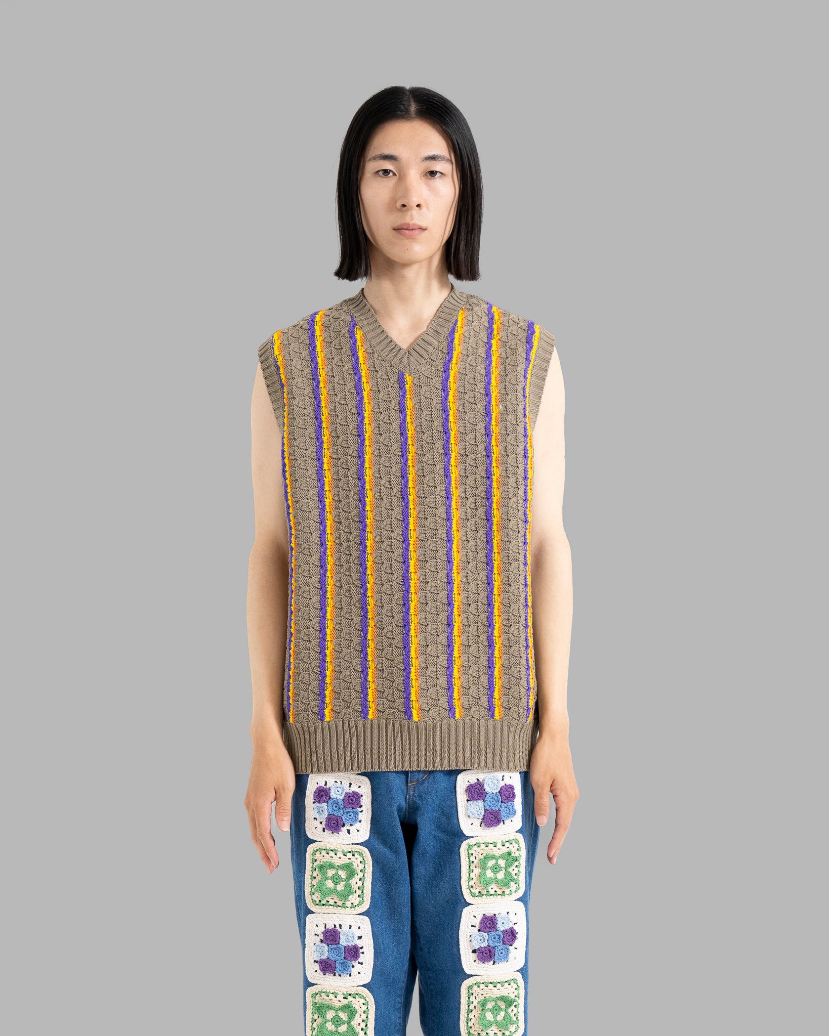 LOW GAUGE KNIT STRIPE VEST - CHARCOAL