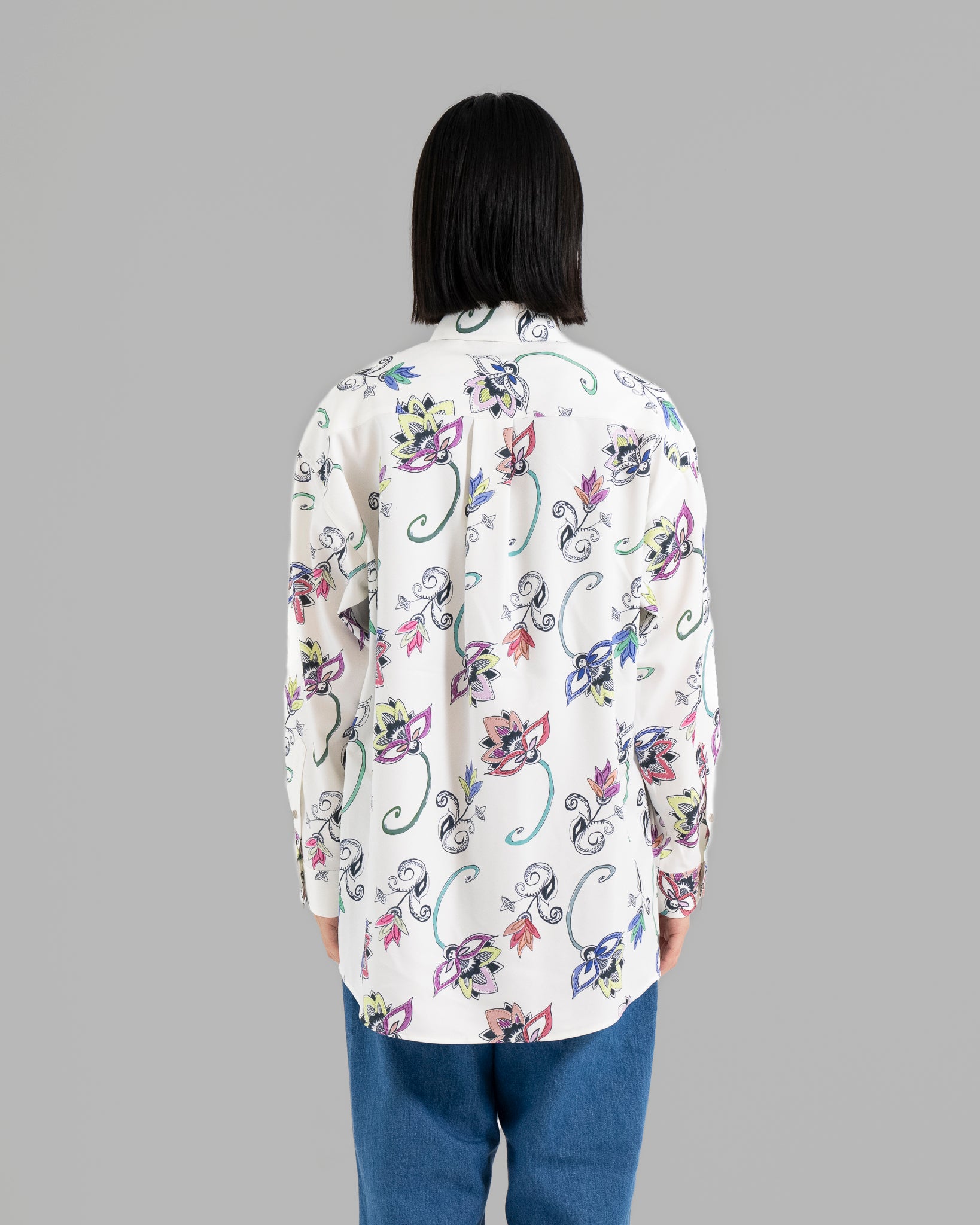 HAND-PAINTED BOTANICAL PRINT B.D. SHIRTS - WHITE