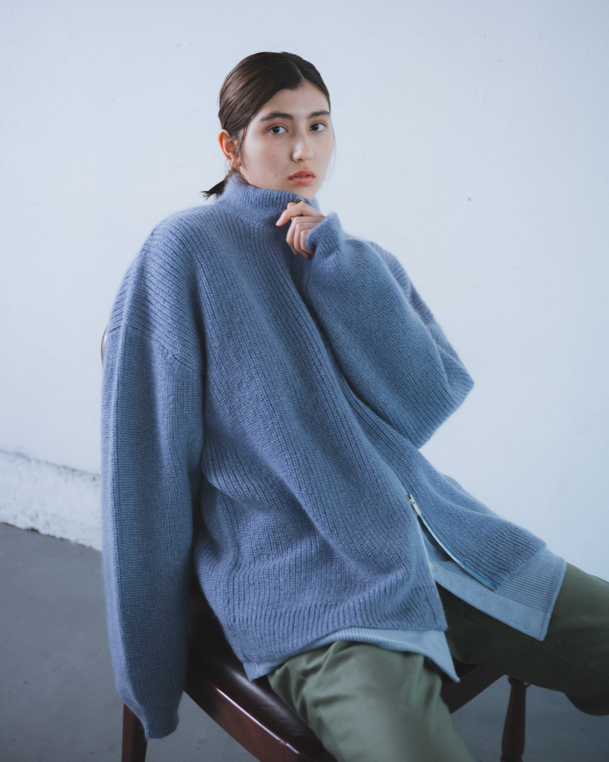 SILK MOHAIR DRIVERS KNIT - ASH BLUE