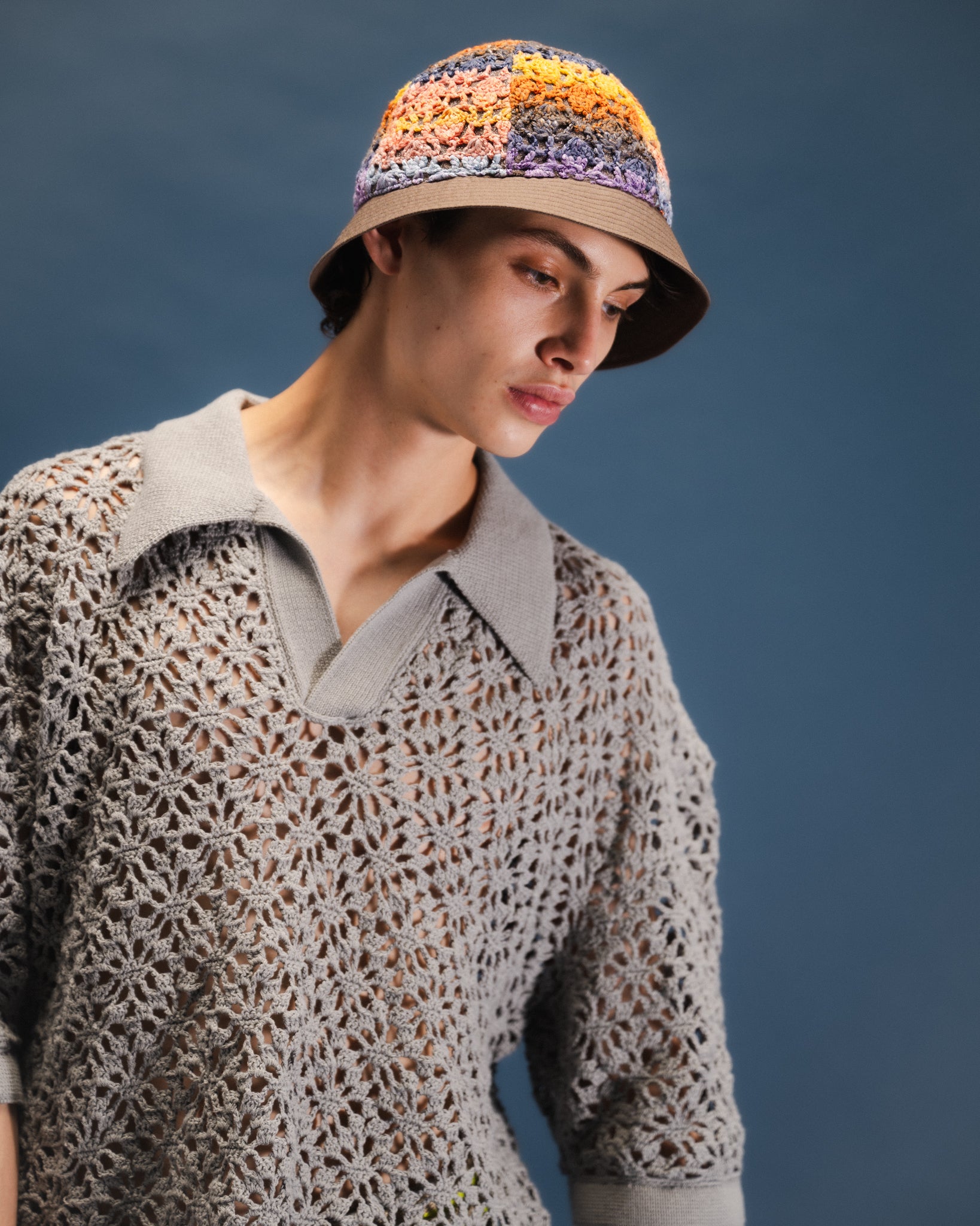 Polo de patrón de patrón de crochet (ajuste suelto) -gris