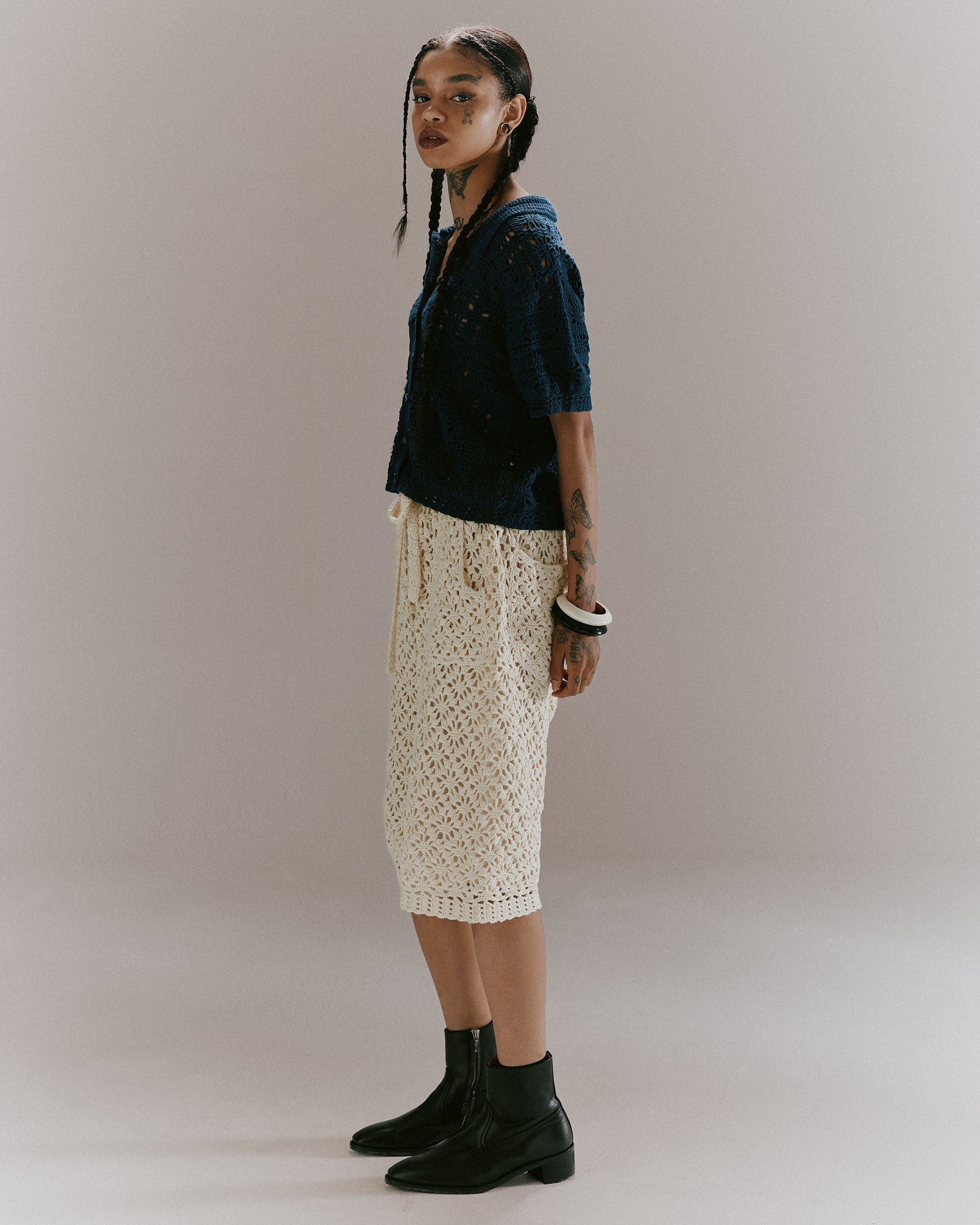 Crochet Hand Knit Short Pants --OFF WHITE