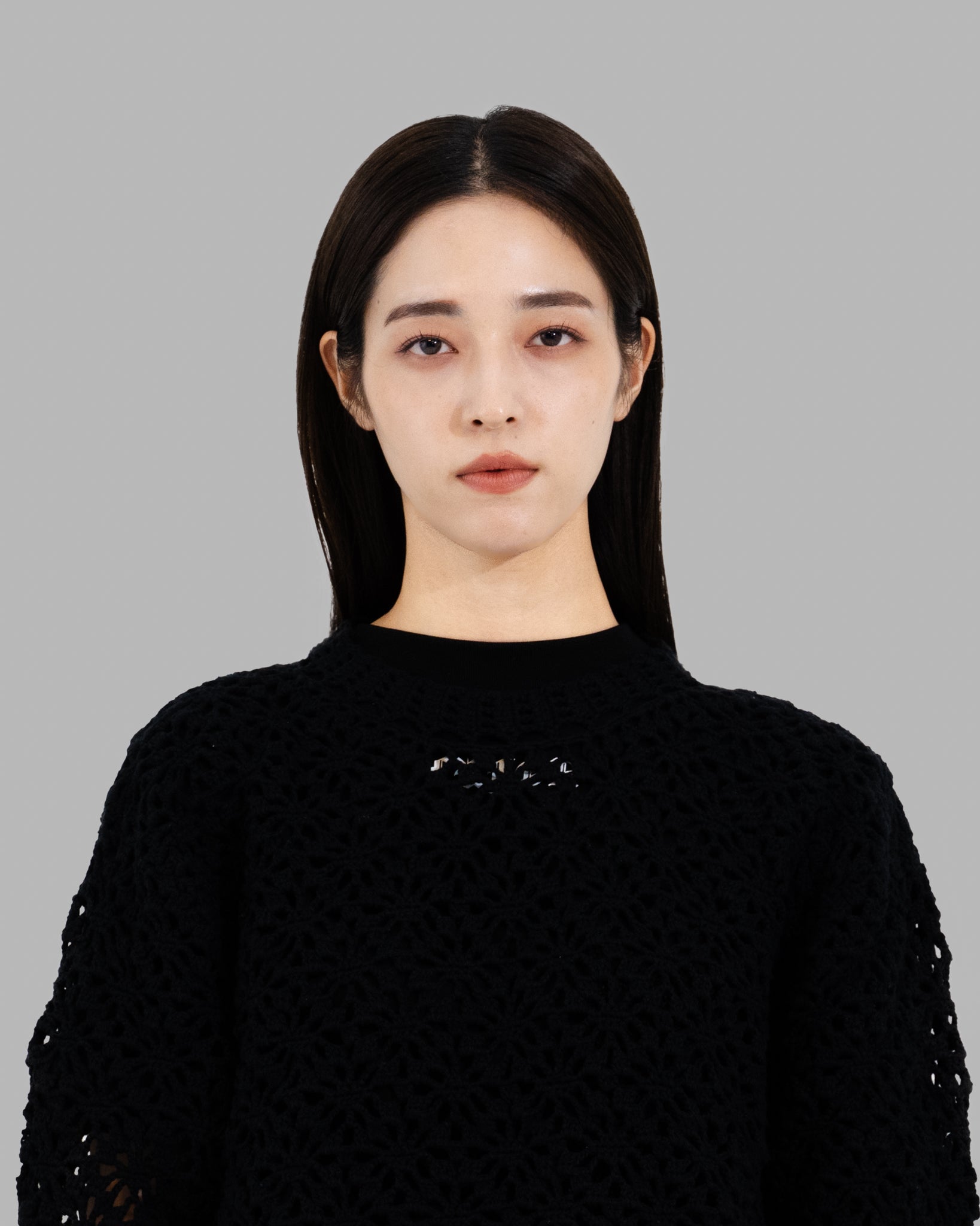 CROCHET HAND KNIT PULLOVER SWEATER - BLACK