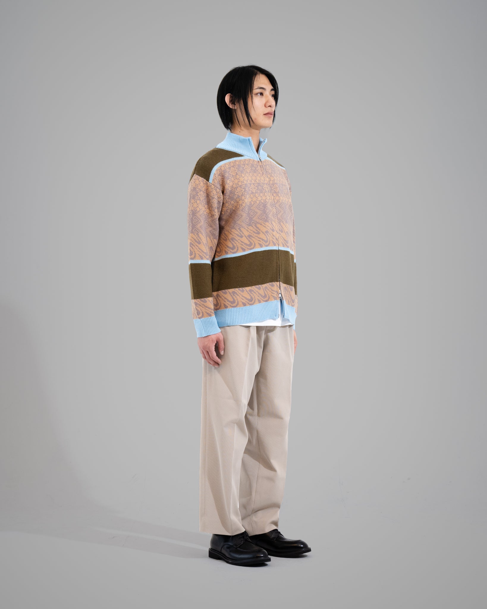 Merino Wool Fairisle Jaquard Drivers Knit -Brawn Caki/mezcla azul claro
