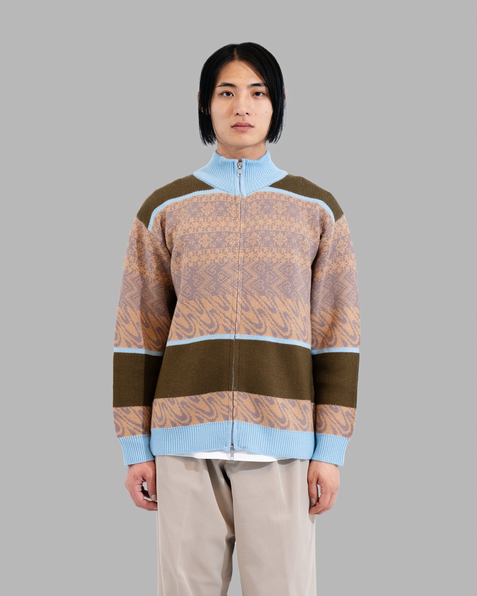 MERINO WOOL FAIRISLE JAQUARD DRIVERS KNIT - BROWN KHAKI/LIGHT BLUE MIX