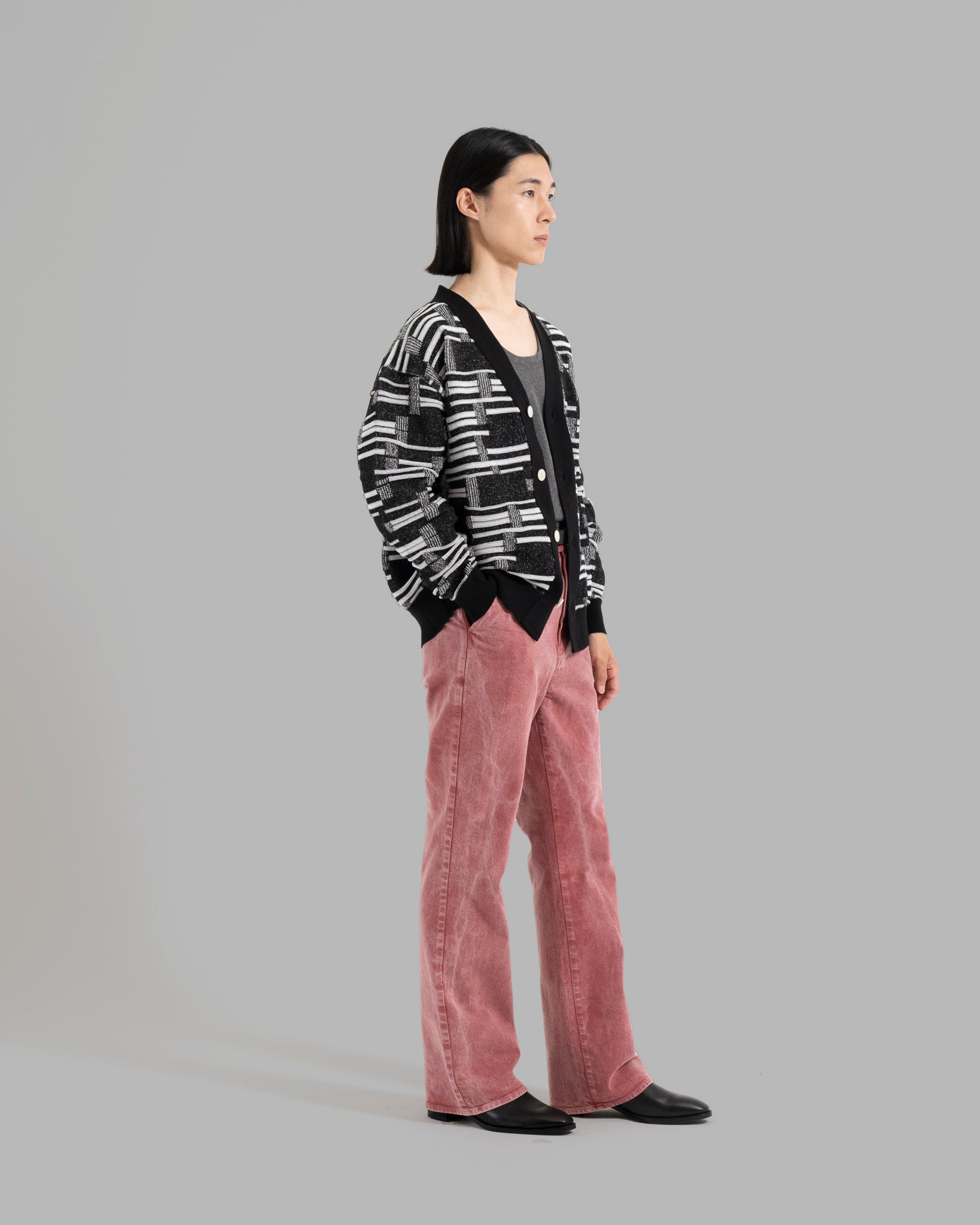 DEFORMATION BORDER KNIT CARDIGAN - BLACK/WHITE