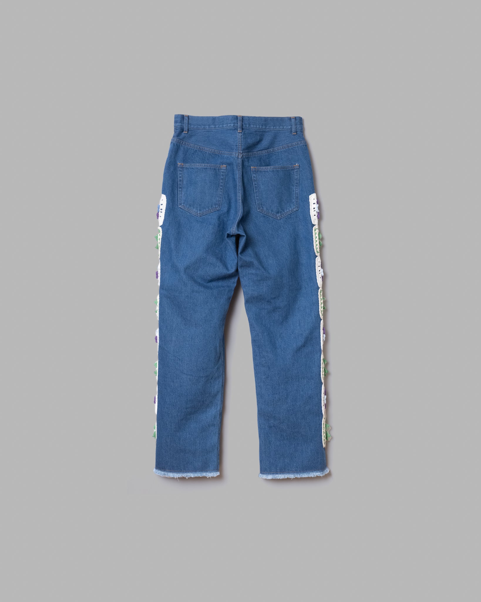 SIDE CROCHET FLOWER MOTIF WIDE JEANS - INDIGO