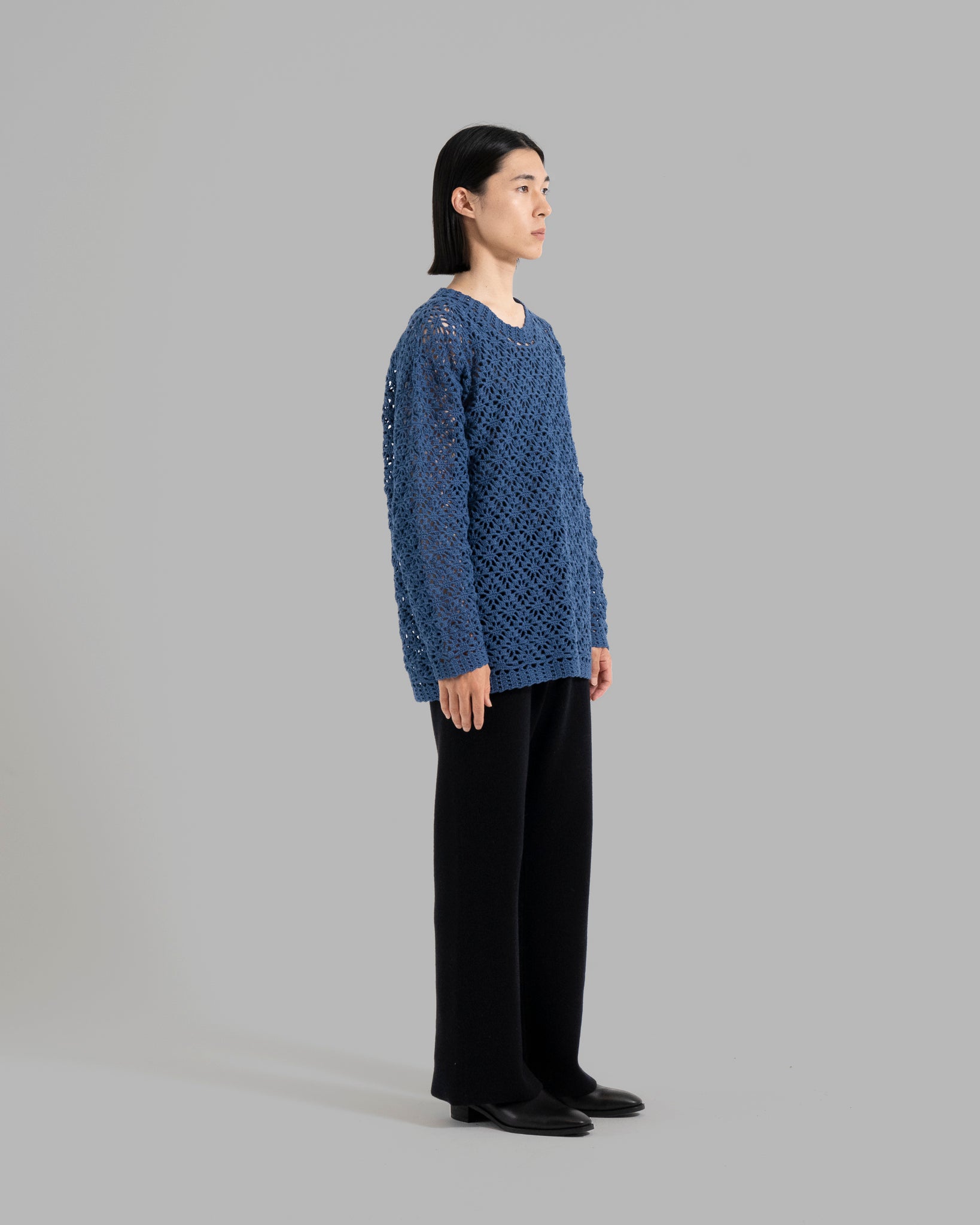 CROCHET HAND KNIT PULLOVER SWEATER - DEEP BLUE