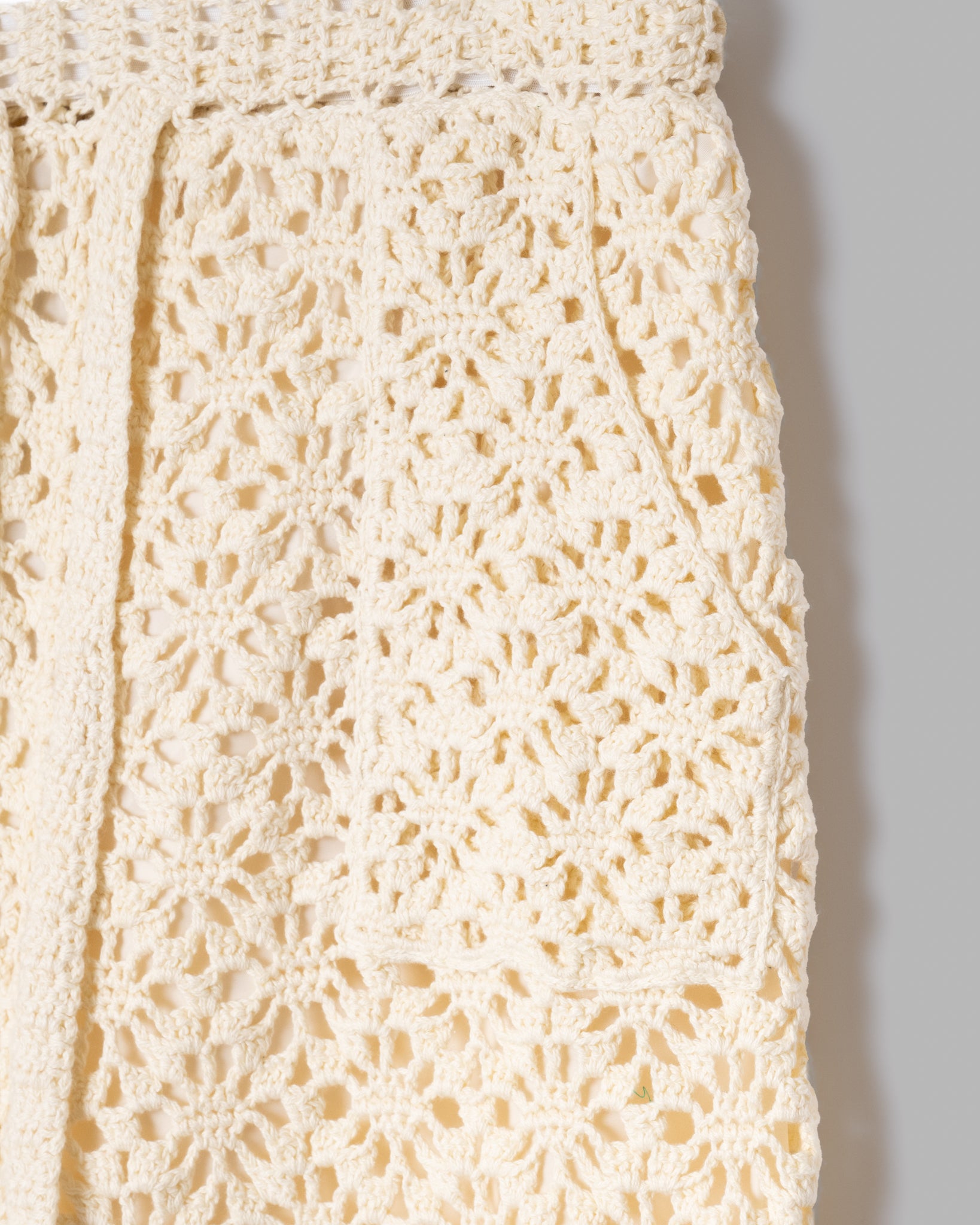 Crochet Hand Knit Short Pants --OFF WHITE