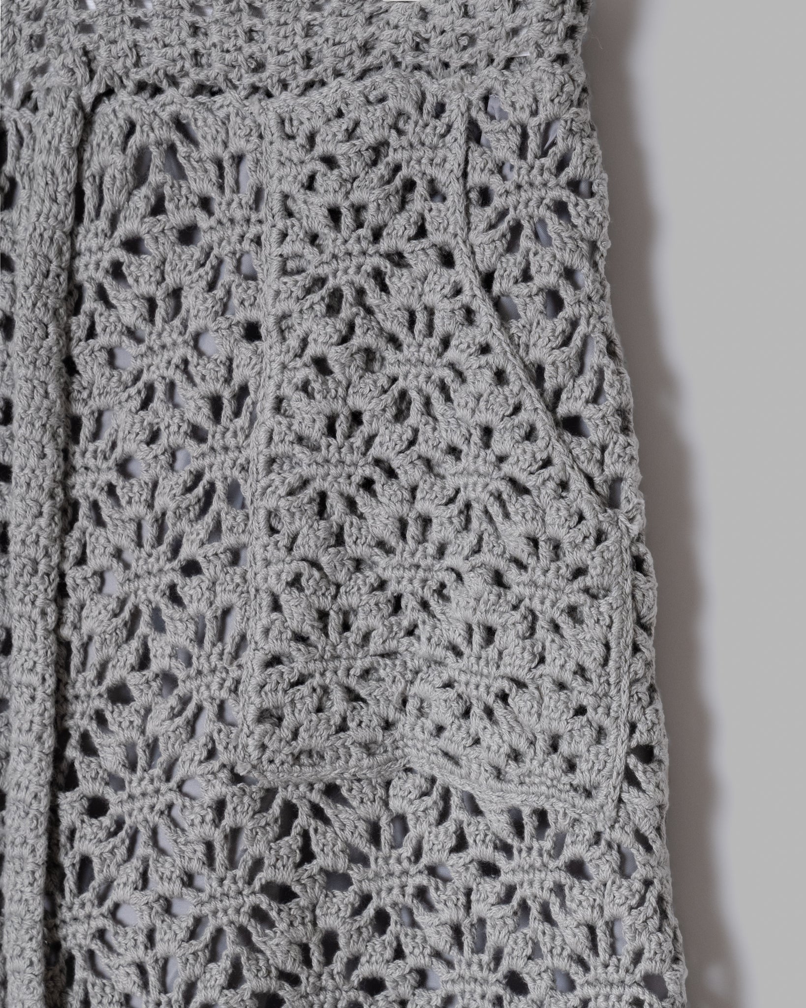CROCHET HAND KNIT SHORT PANTS - GREY