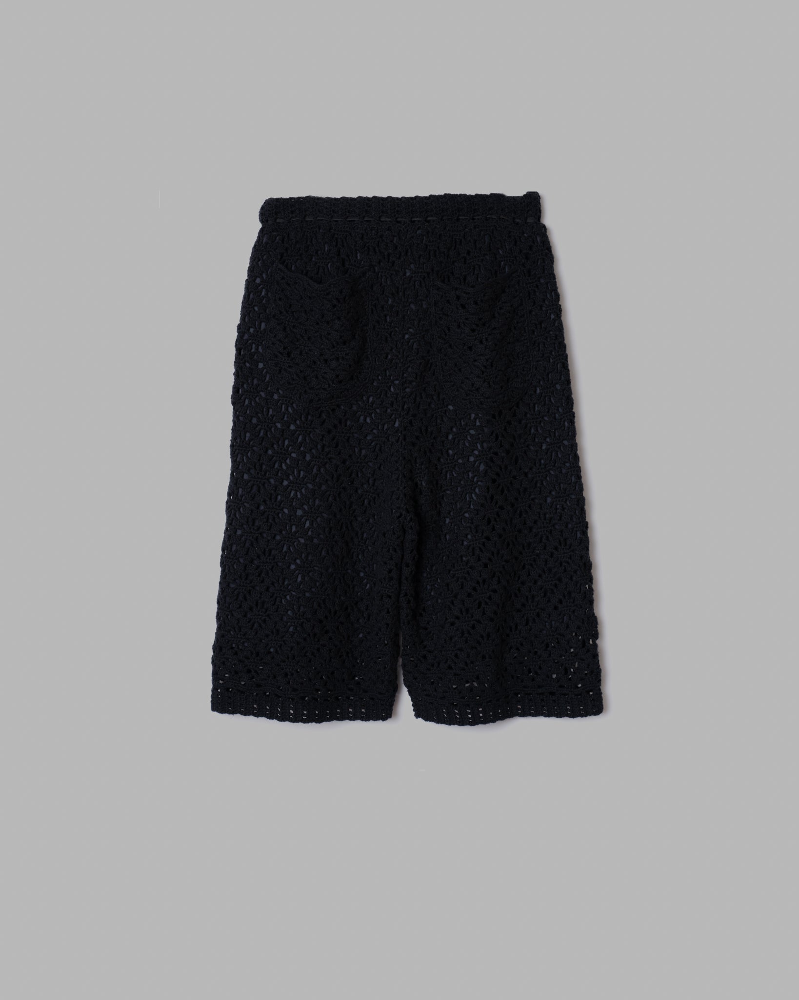 CROCHET HAND KNIT SHORT PANTS - BLACK